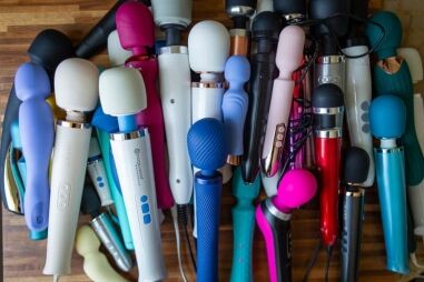vibrating magic wand How to Use a Vibrator: 11 Expert Tips for First-Timers main image 0