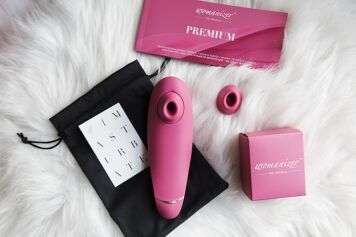 womanizer sex toy review Womanizer Review